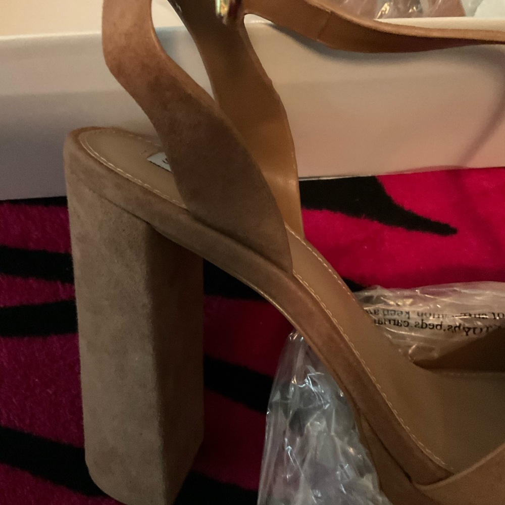 Steve Madden Heels Platforms Suede